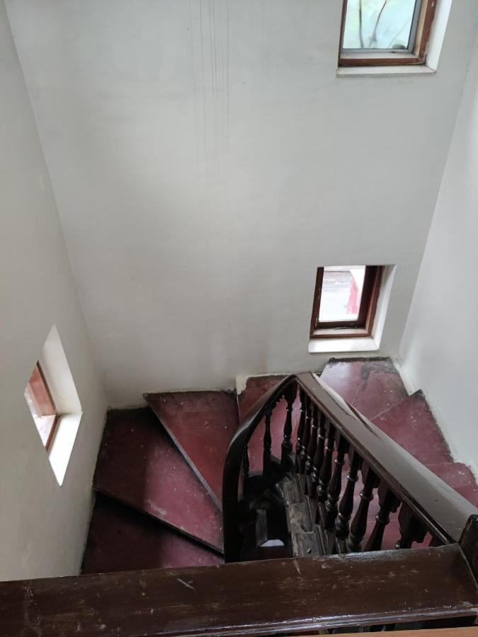 Capital Hotel Mumbai Exterior photo